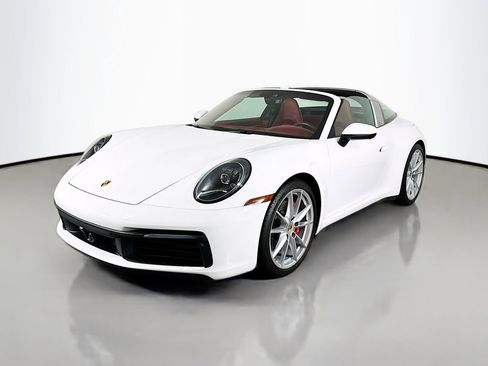 Used 2022 Porsche 911 Targa 4S image 1