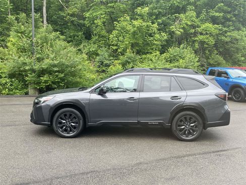 Certified 2023 Subaru Outback Onyx Edition AWD/4WD image 2