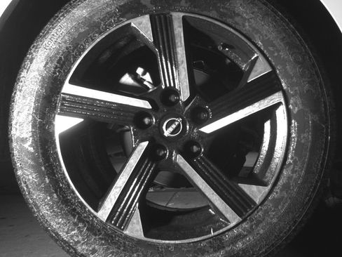 Used 2025 Nissan Sentra SV FWD image 14