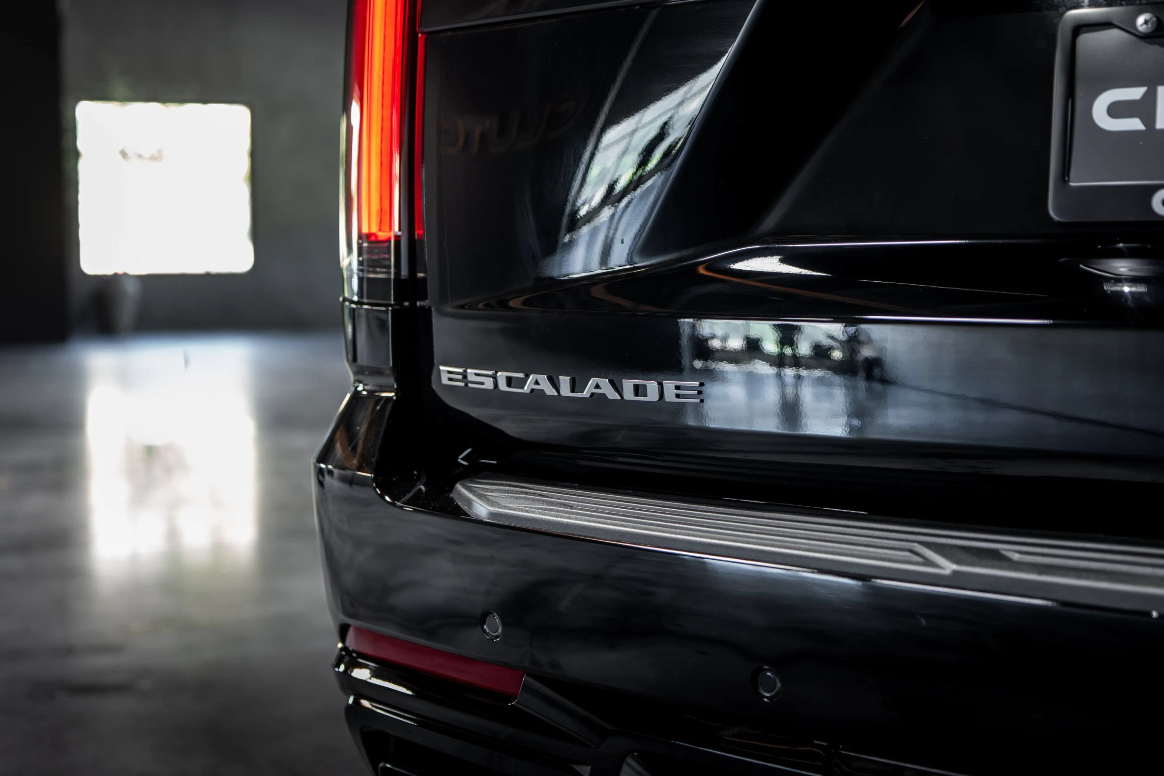Used 2026 Cadillac Escalade V w/ LPO, Floor Liner Package AWD/4WD image 15