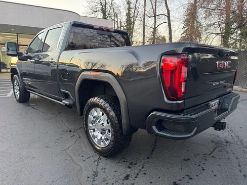 Used 2021 GMC Sierra 2500 Denali w/ Denali Ultimate Package image 3