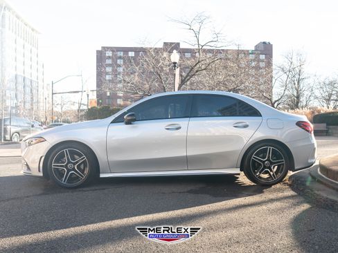 Used 2022 Mercedes-Benz A 220 image 4