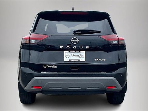Certified 2023 Nissan Rogue SV image 6