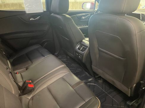 Used 2019 Chevrolet Blazer Premier w/ Sun and Wheels Package AWD/4WD image 31