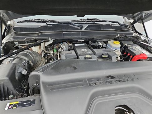 Used 2022 RAM 2500 Laramie image 31