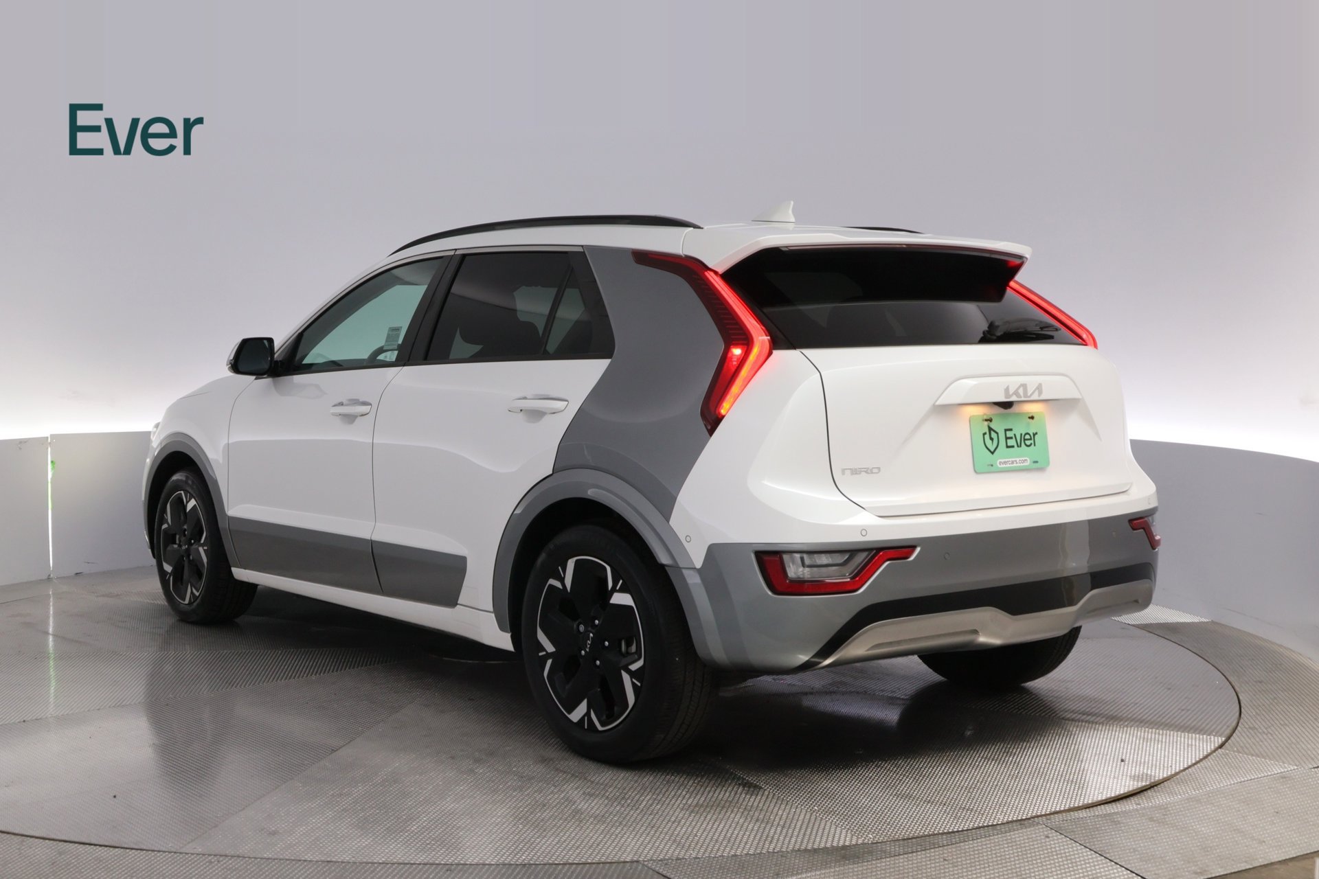 Used 2023 Kia Niro Wave FWD image 17