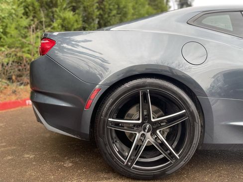 Used 2019 Chevrolet Camaro LS image 4