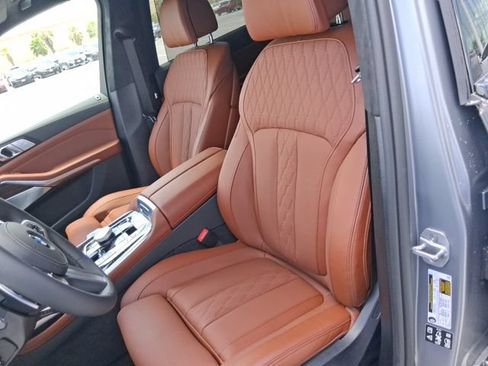 New 2027 BMW X7 xDrive40i w/ Executive Package AWD/4WD image 15