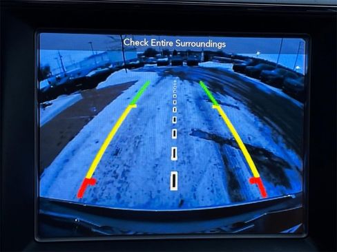 Used 2018 Jeep Grand Cherokee Limited image 18