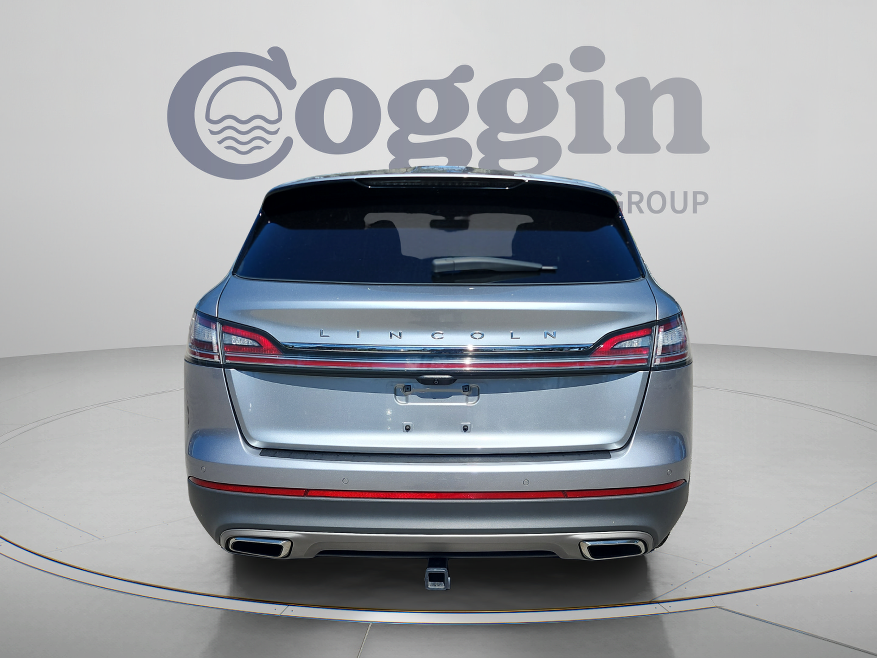 Used 2022 Lincoln Nautilus Reserve w/ Luxury Package FWD image 4