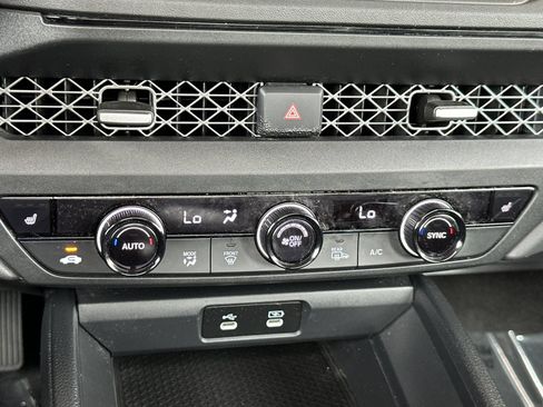 Used 2023 Honda Accord EX image 24