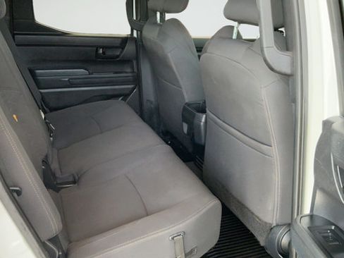 Used 2024 Toyota Tacoma SR AWD/4WD image 22