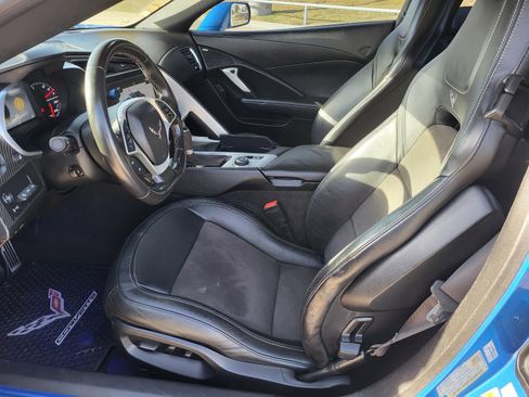 Used 2016 Chevrolet Corvette Stingray Coupe w/ 2LT Preferred Equipment Group image 20