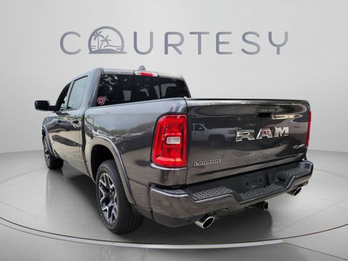 Used 2025 RAM 1500 Laramie AWD/4WD image 2
