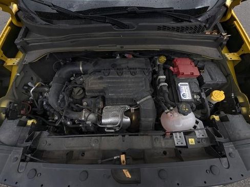 Used 2023 Jeep Renegade Trailhawk AWD/4WD image 21
