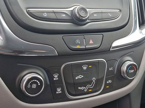 Certified 2024 Chevrolet Equinox LS w/ LS Convenience Package image 15