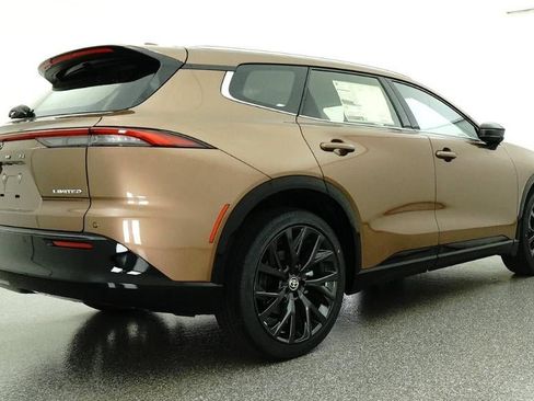 New 2026 Toyota Crown Signia AWD/4WD image 25