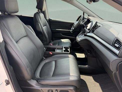 Certified 2024 Honda Odyssey EX-L image 27