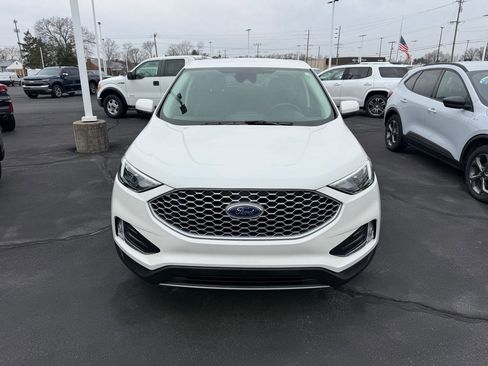 Used 2024 Ford Edge SEL w/ Convenience Package image 2