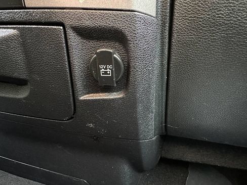 Used 2014 RAM 1500 Tradesman w/ Power & Remote Entry Group image 30