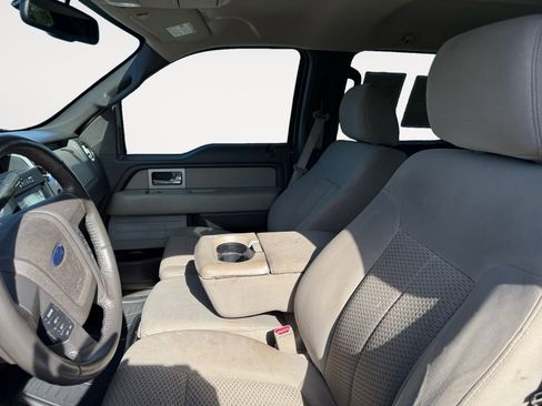 Used 2010 Ford F150 XLT image 9