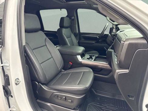 Used 2025 Chevrolet Silverado 2500 LTZ w/ Trail Boss Package image 43