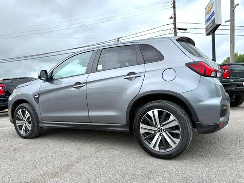 Used 2021 Mitsubishi Outlander Sport ES FWD image 5