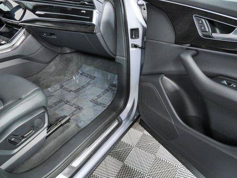 Used 2022 Audi Q7 3.0T Premium w/ Convenience Package AWD/4WD image 26
