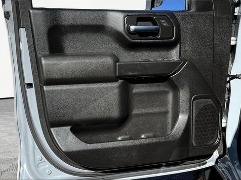 Used 2024 Chevrolet Silverado 1500 Custom image 18