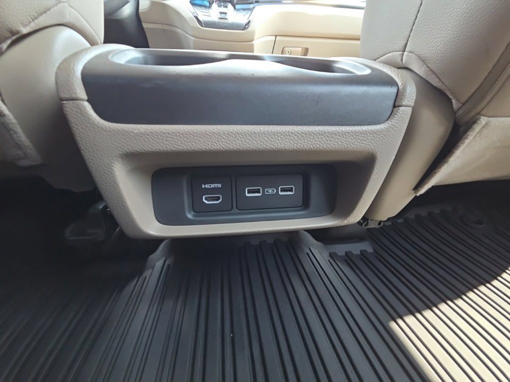 Used 2024 Honda Odyssey Touring image 23