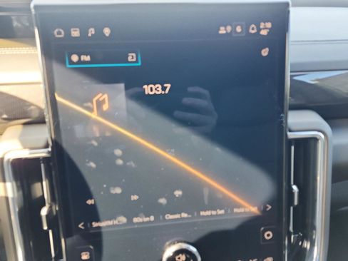 New 2026 GMC Yukon XL Elevation w/ Elevation Premium Package image 15