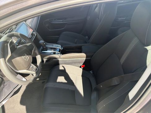 Used 2016 Honda Civic EX image 9