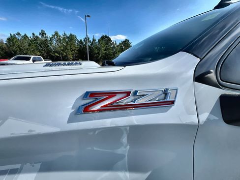 Used 2024 Chevrolet Silverado 1500 RST w/ Z71 Off-Road Package image 29