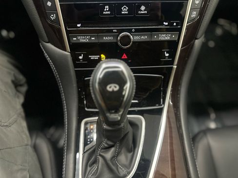 Used 2018 INFINITI Q50 Luxe w/ Essential Package (3.0T Luxe) image 26