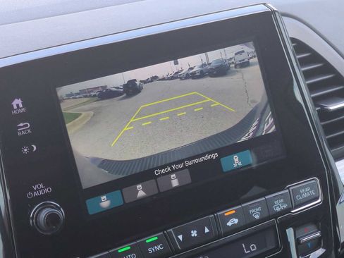 Used 2022 Honda Odyssey Elite image 14