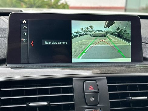Used 2018 BMW 330i Sedan RWD image 21