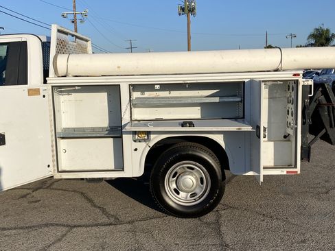 Used 2019 Ford F250 2WD Regular Cab Super Duty image 19