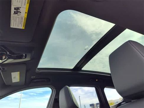 Used 2025 BMW X1 xDrive28i w/ Convenience Package image 17