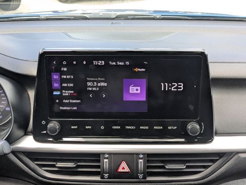 Used 2023 Kia Forte GT FWD image 18