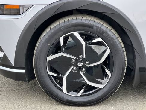 Certified 2024 Hyundai Ioniq 5 SEL image 35