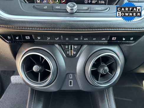 Used 2021 Chevrolet Blazer Premier image 30