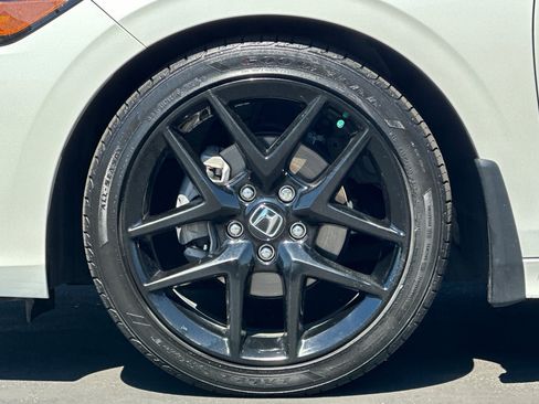 Used 2024 Honda Civic Sport image 25