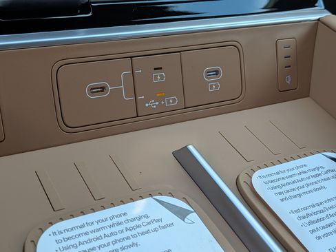 New 2027 Hyundai Santa Fe Calligraphy FWD image 32
