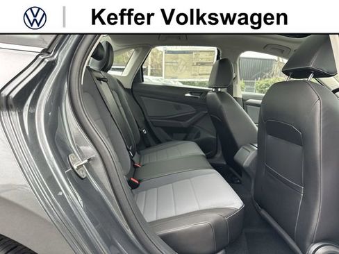 New 2026 Volkswagen Jetta SE FWD image 27