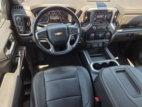 Used 2022 Chevrolet Silverado 1500 LTZ AWD/4WD image 9