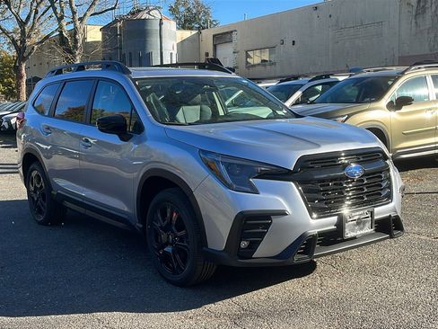 New 2025 Subaru Ascent Bronze Edition image 2