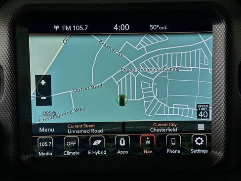 Used 2023 Jeep Wrangler Sahara w/ Cold Weather Group image 21