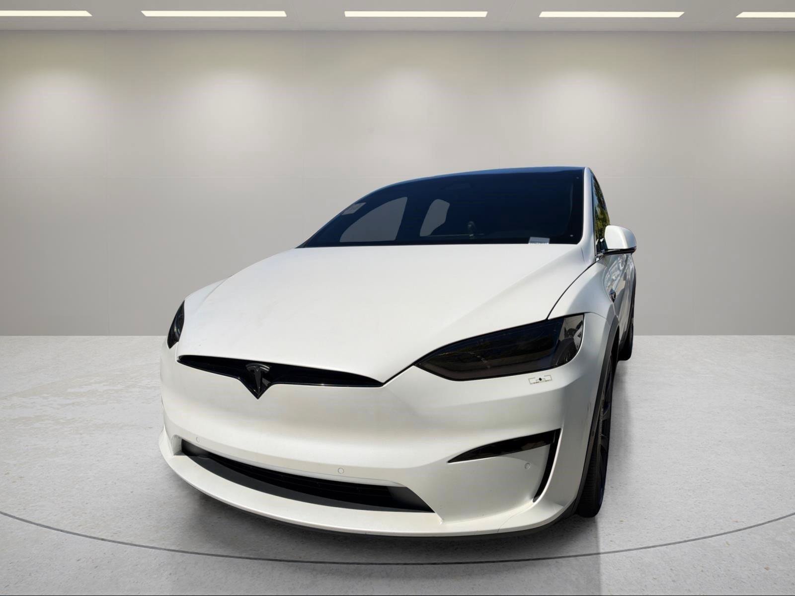 Used 2022 Tesla Model X Plaid AWD/4WD image 2