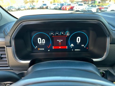 Used 2023 Ford F150 Limited image 11