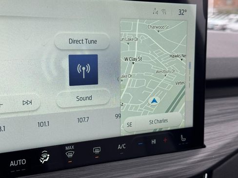 New 2026 Ford Escape Platinum w/ Class II Trailer Tow Package image 16